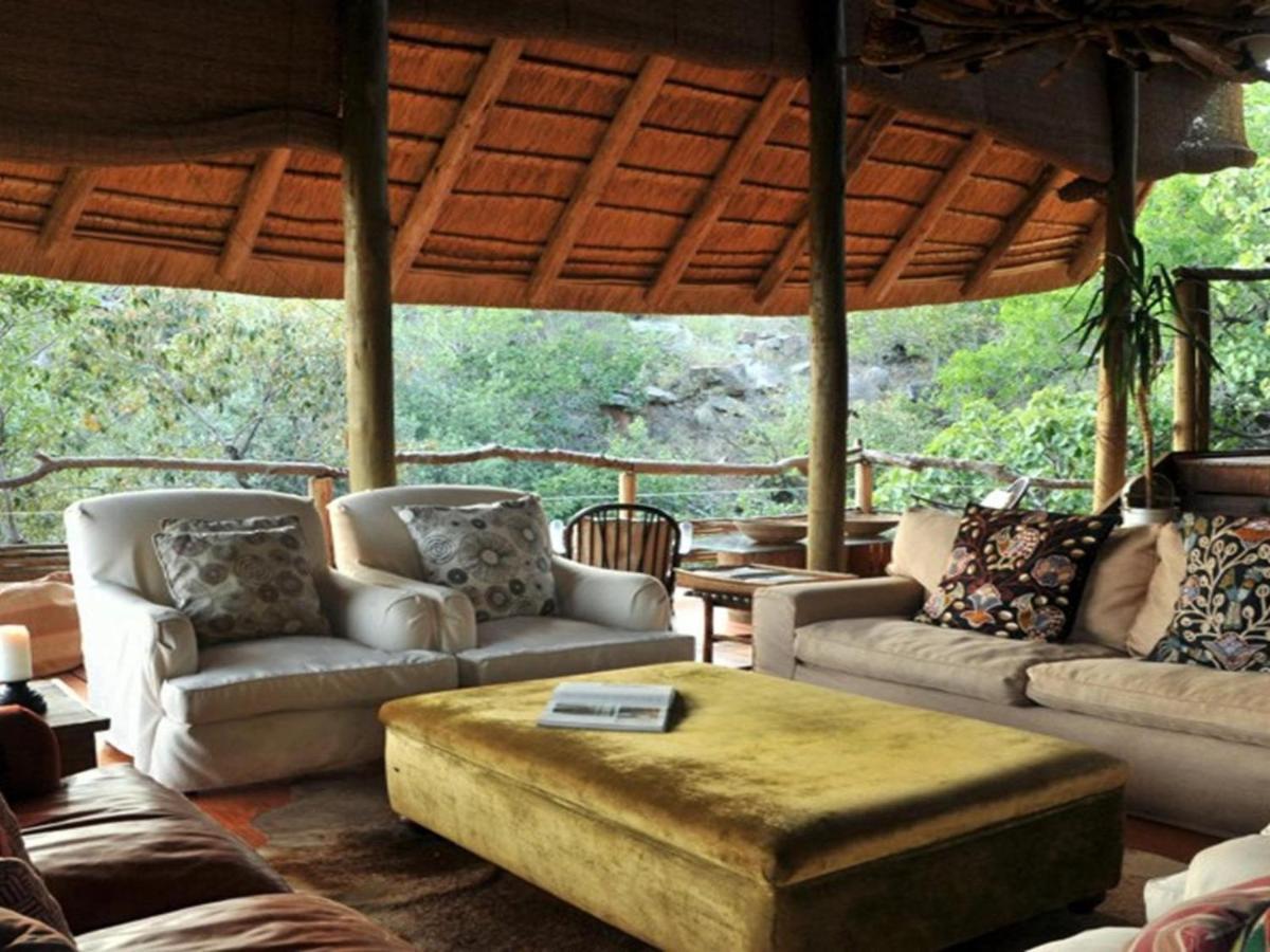 Buffalo Ridge Safari Lodge มาเดิคเวเกมรีเซิร์ฟ ภายนอก รูปภาพ